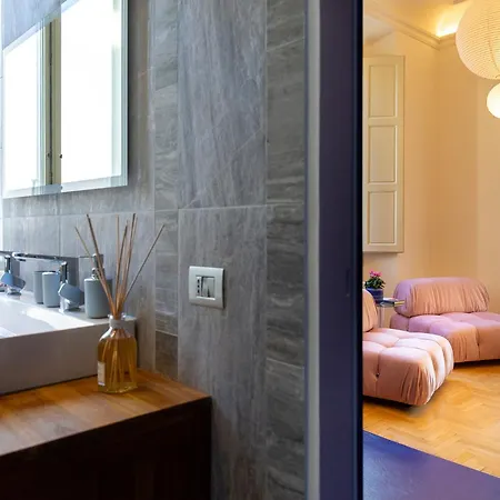 San Frediano Apartment *